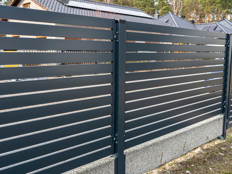 Composite Fence Contractor in Fort Worth, TX