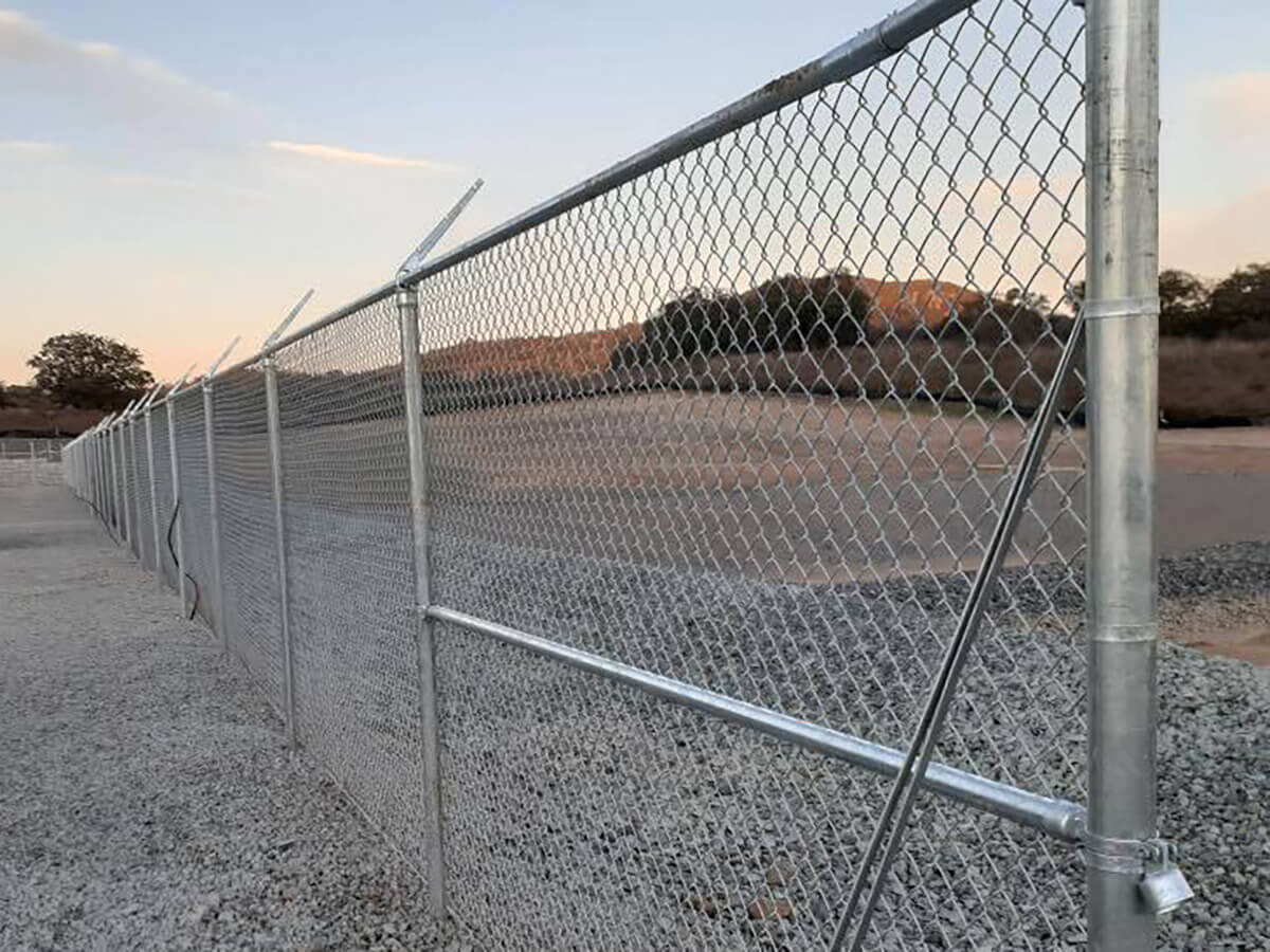Commercial Chain Link in Fort Worth, TX | Tin Star Fencing