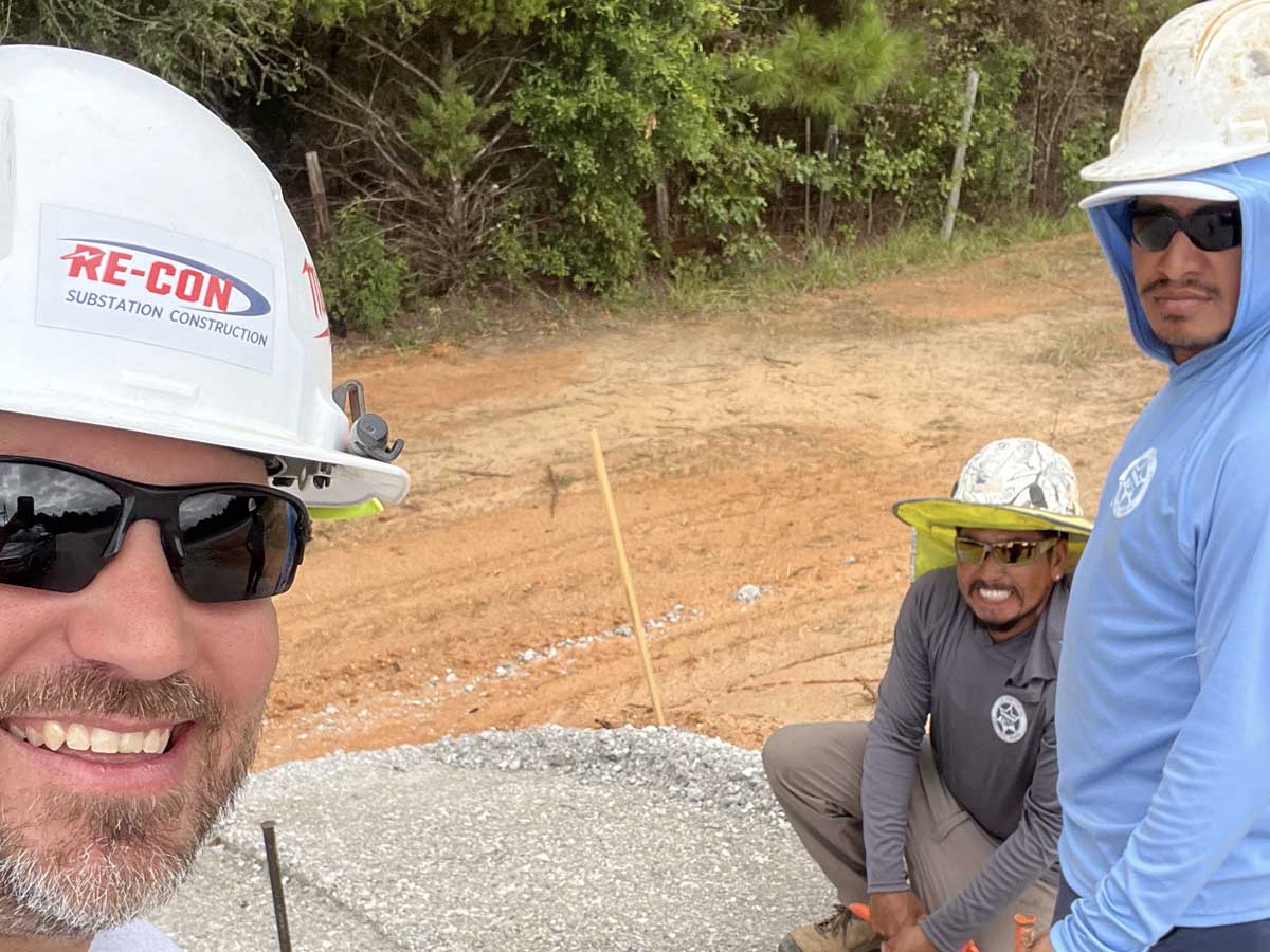 Fence with Fence Crew at Commercial Job Site – Professional Installers from Tin Star Texas Fence Company in Fort Worth, TX
