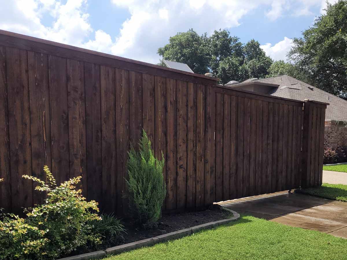 Fence with Privacy Wood Fence Installation in Fort Worth, Texas | Local Fence Company in Fort Worth, TX